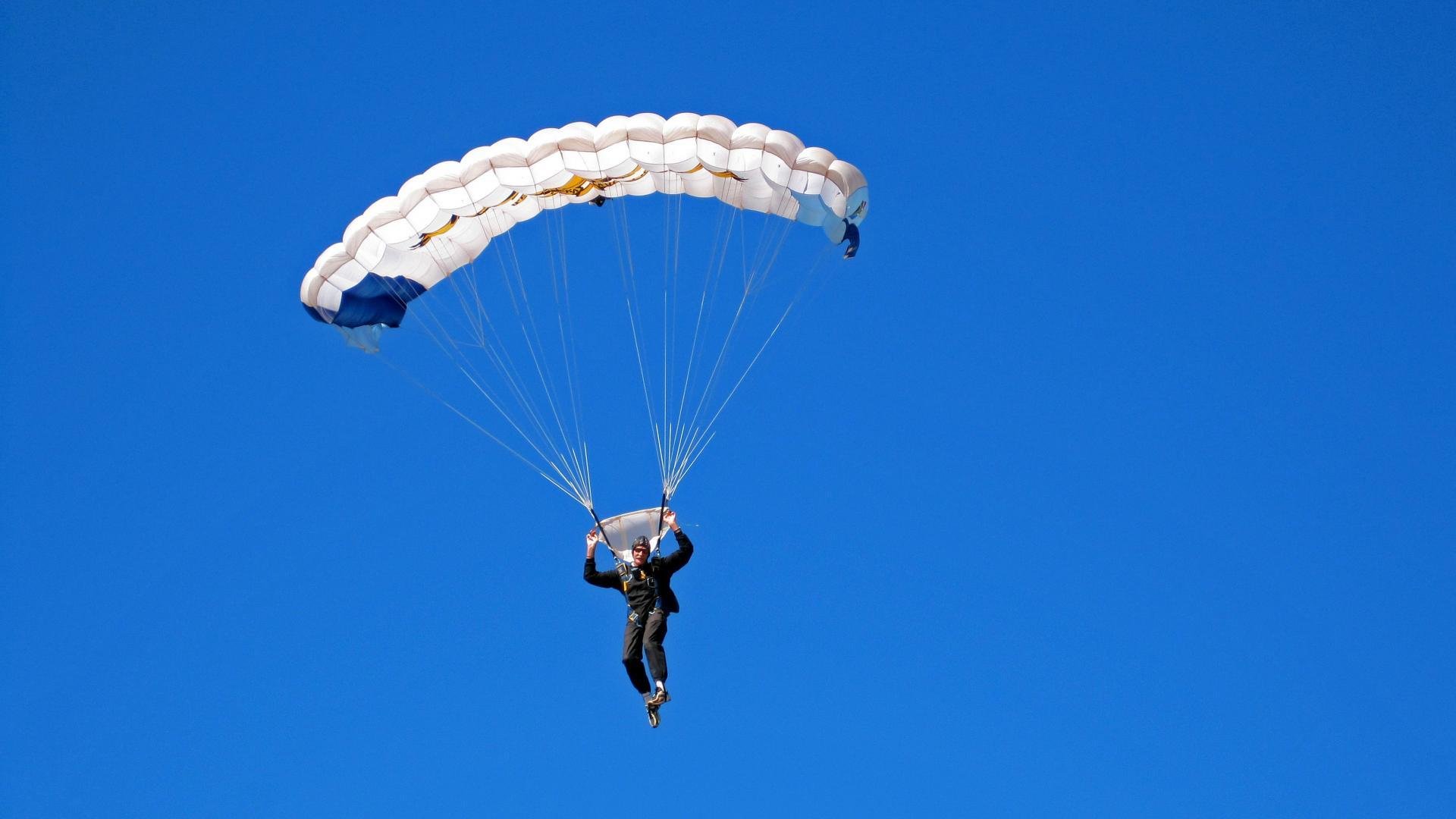 开云体育平台APP-北欧童话与德国引擎，当芬兰淘汰皇马，京多安在西德比接管比赛