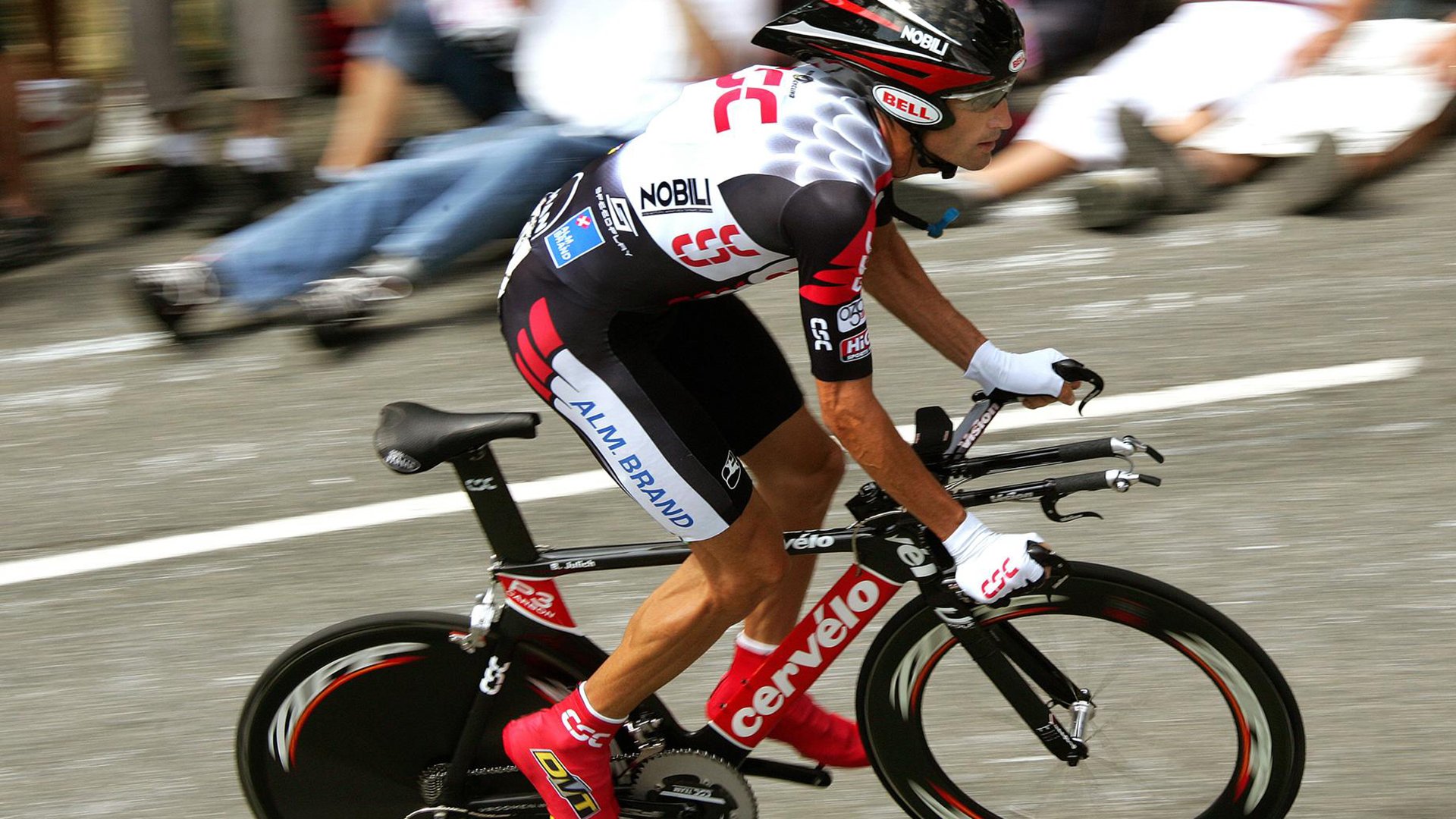 开云体育官网-乔治终场绝杀定乾坤，热火生死战险胜广厦续写传奇